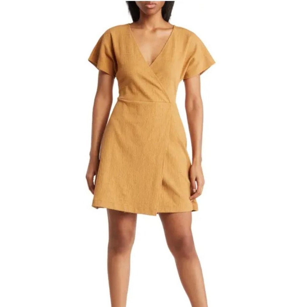 ☀️Madewell Cross Front Flutter Sleeve Minidress in Toffee